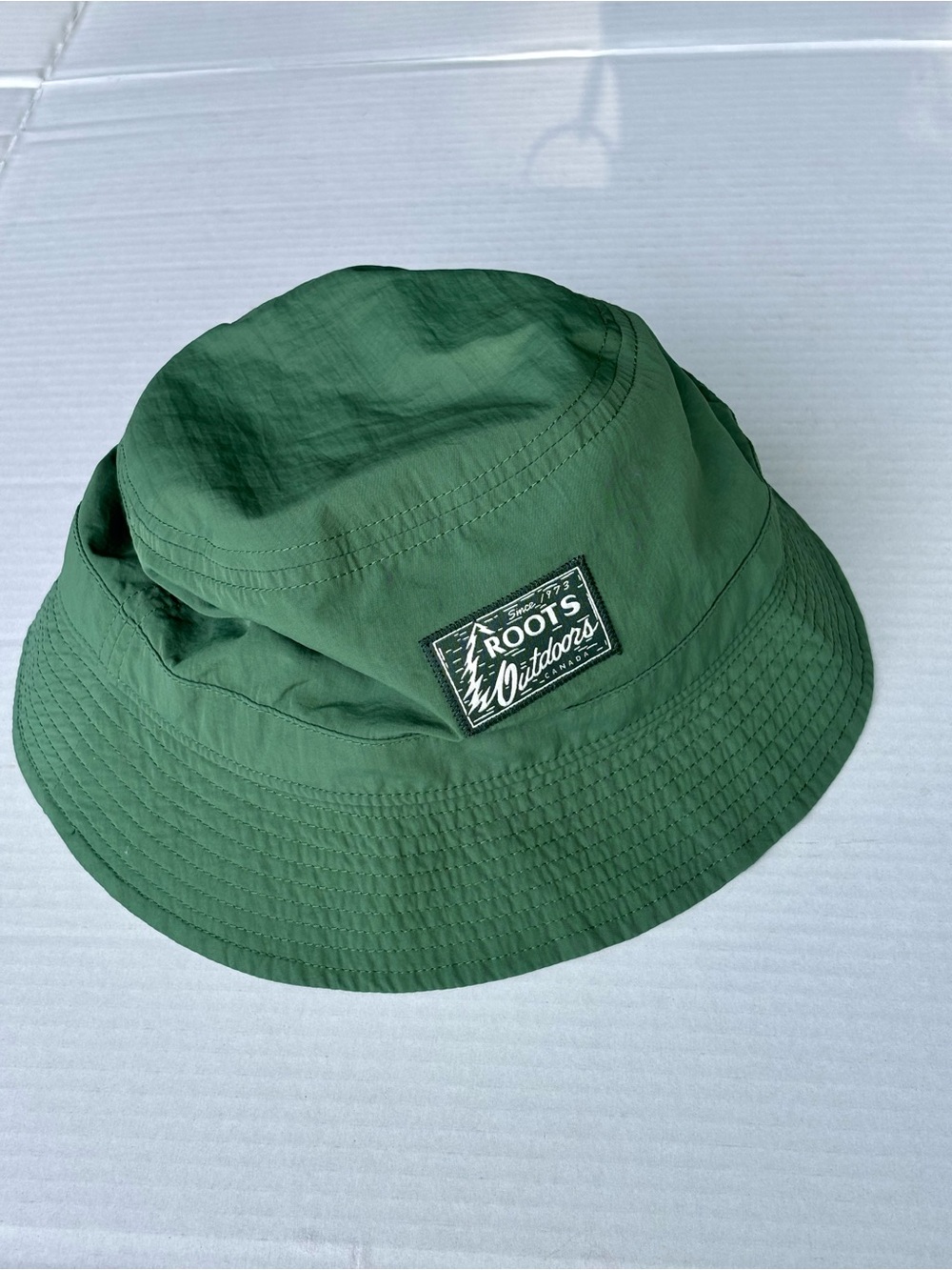 Roots Outdoors Classic Forest Green Bucket Hat One Size Unisex Gorpcore Sun - Picture 2 of 8